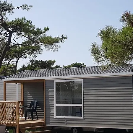 Camping Paradis Les Galets De La Molliere 3*