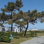 Campsite Paradis Les Galets De La Molliere 3*